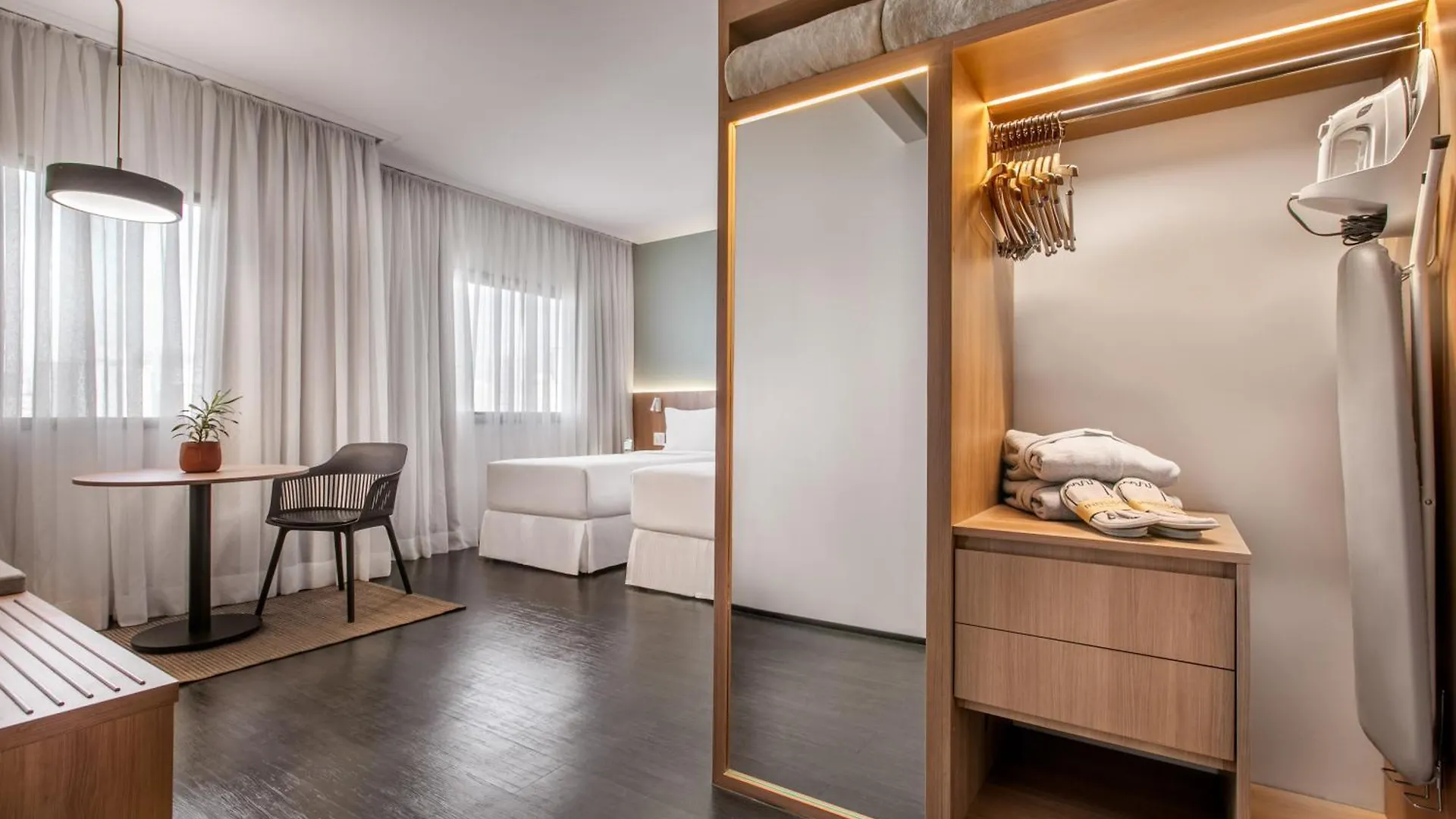 **** Hotel INNSIDE by Meliá São Paulo ITAIM Brasil